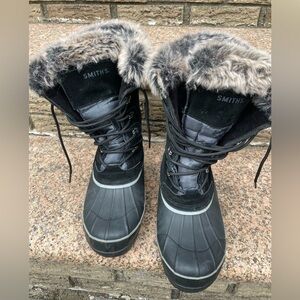 Smiths Boots size 10 Nordic Faux Fur Winter Tall Snow Rain Lace Up